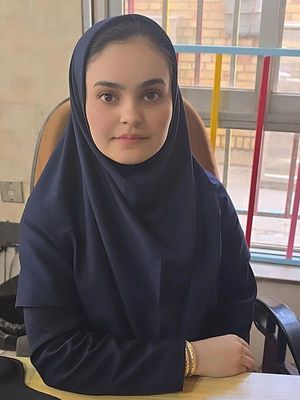 فاطمه قاسمی