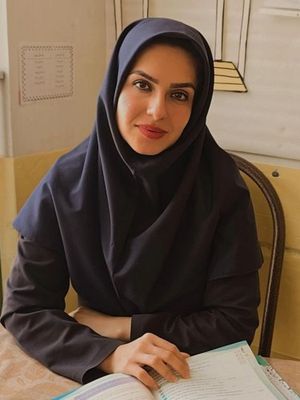 فرزانه مذنبی اصفهانی